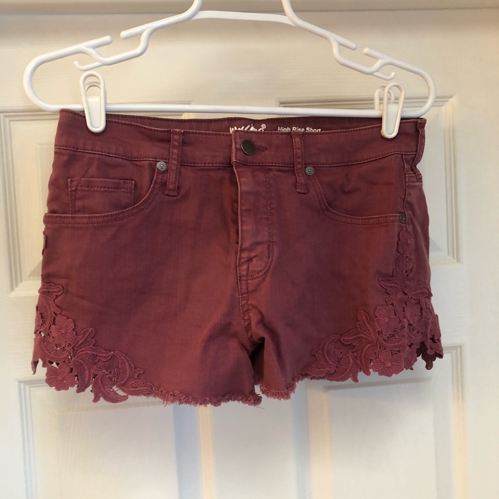 Mossimo shorts with floral lace
